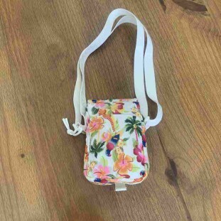 BOLSA FARM FERVO PRAIA FLORAL HAVAIANO