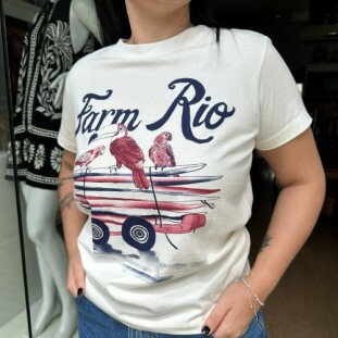 TSHIRT FIT PILHA DE PRANCHAS FARM