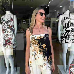 REGATA CONCHA SURREAL