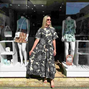 VESTIDO RECORTE LIA FLOR FARM