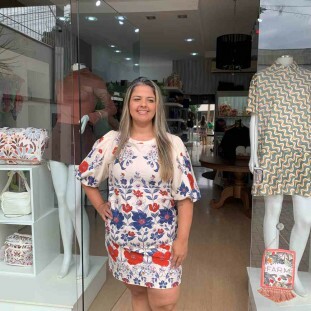 VESTIDO TSHIRT FARM MG FOFA FLORAL LINA