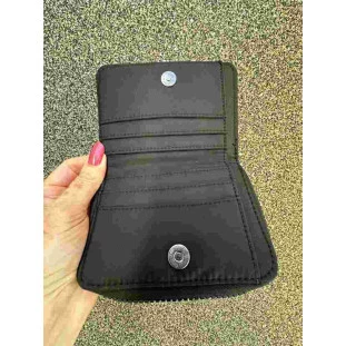 CARTEIRA FARM ZIRIGUIDUM LISOS PRETO