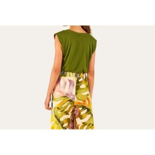 BLUSA CROPPED DOBRADURA VERDE