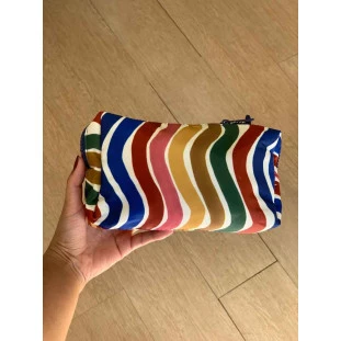 NECESSAIRE FARM ORA BOLAS P DANCA DE LIS