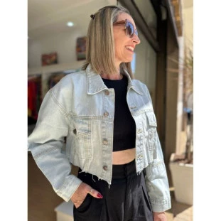 JAQUETA JEANS CROPPED A FIO