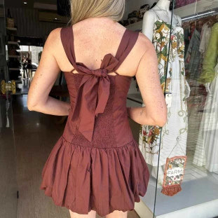 VESTIDO CURTO BALONE ALCAS