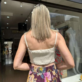 BLUSA CROPPED ALCINHA DECOTE ARREDONDADO TWEED FARM