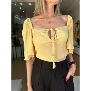 CROPPED BUSTO FRANZIDO AMARELO PALHA