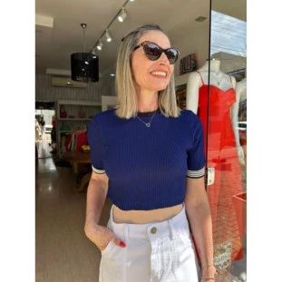 BLUSA CROPPED CANELADA MANGA TRICOT