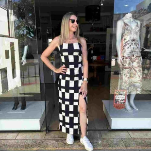 VESTIDO MIDI SONHO GRAFICO