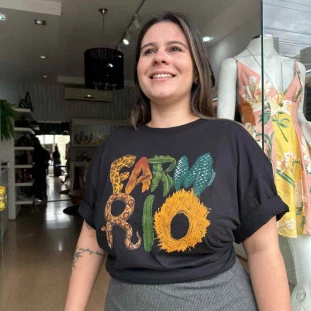 T SHIRT QUADRADA FARM RIO BICHOS