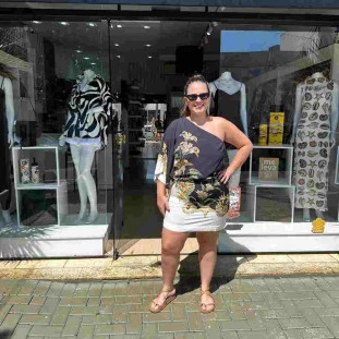 VESTIDO OMBRO SO CONCHA SURREAL